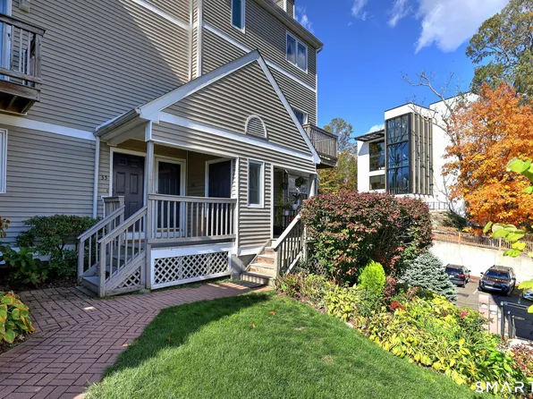 38 Glenrock #38, Norwalk, CT 06850