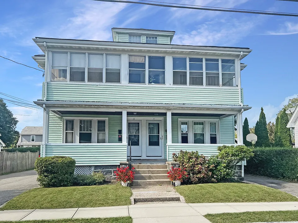 11 Hughes St #2
