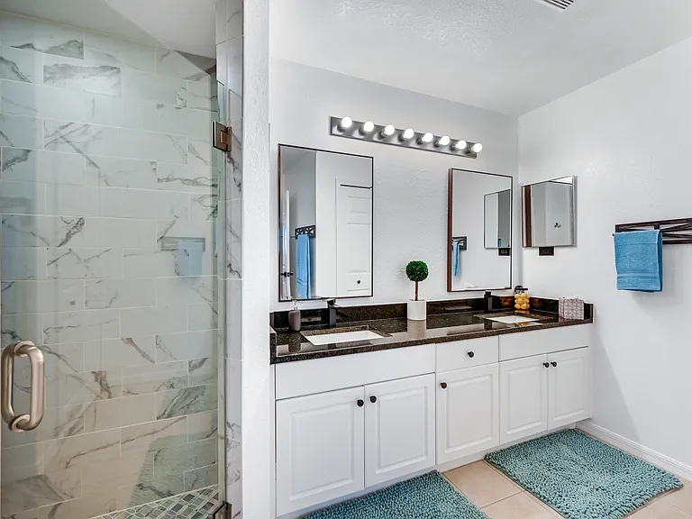 1218 SW 20th Ave — Photo 7