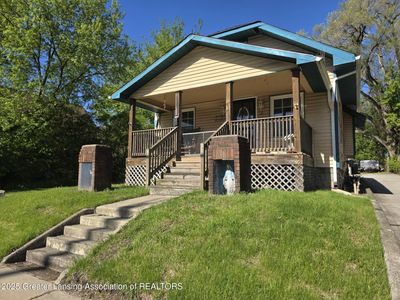 1045 N Larch St, Lansing, MI, 48906