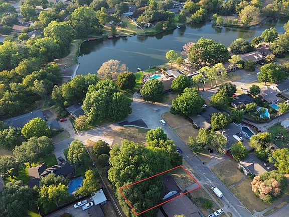 2nd image of 1240 Tosch Ln