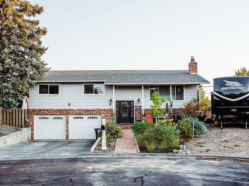 1st image of 1139 Hill Pl