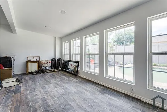 3 bed, 1670 sqft, $3,000 — Photo 4