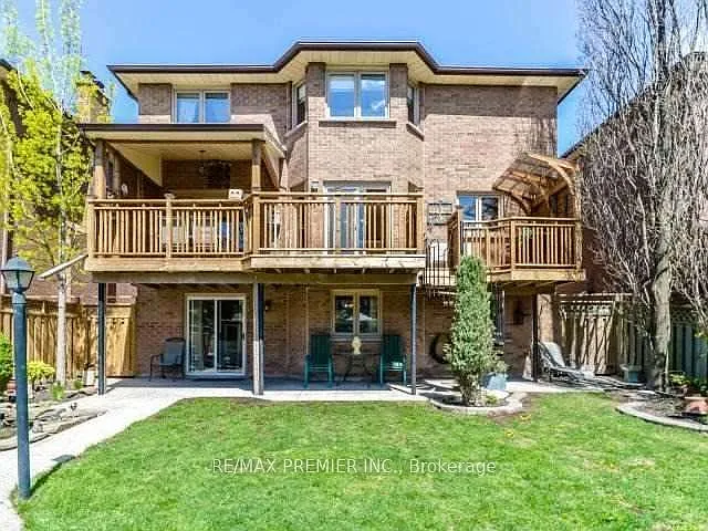 29 Carmen Cres — Photo 15