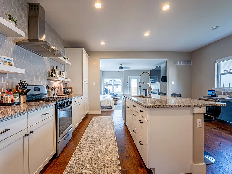 6507 Nashville Ave — Photo 14