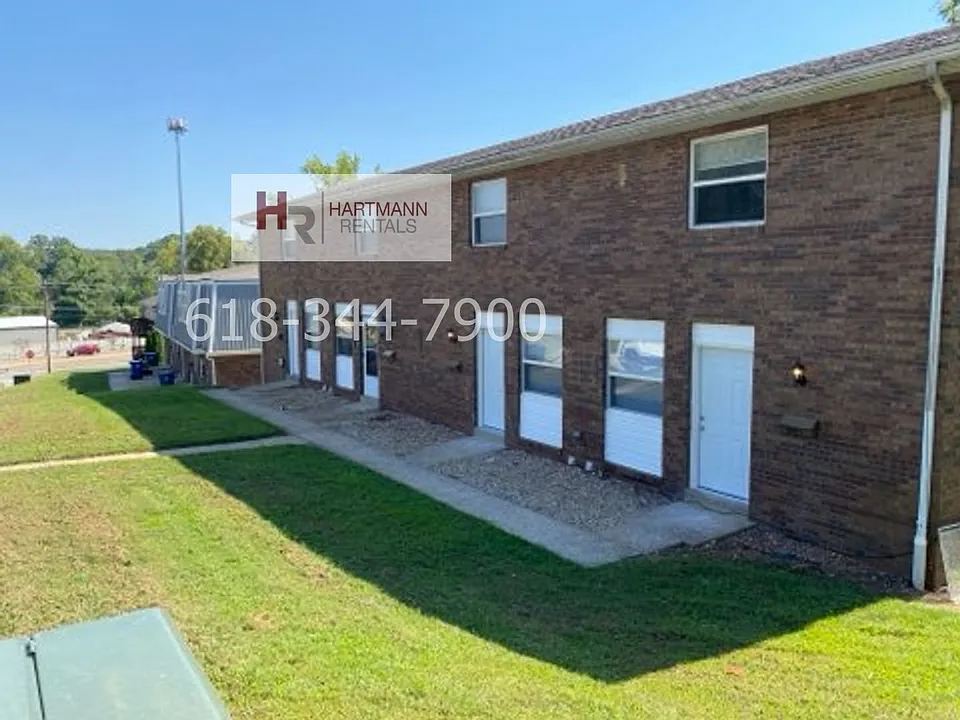 1107 Arrowhead Dr