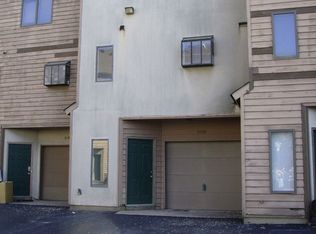 3196 E Ocean View Ave, Norfolk, VA 23518