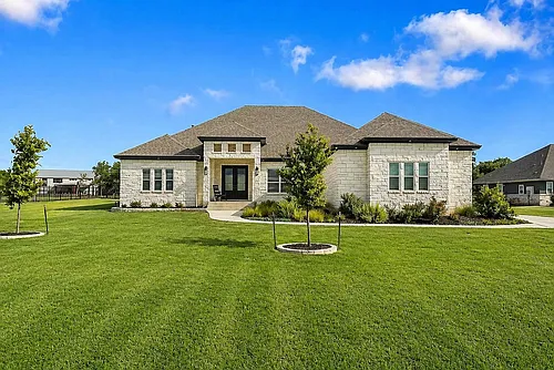 1102 Woodpark Ln Photo 1