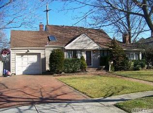 3485 Ella Rd, Wantagh, NY 11793