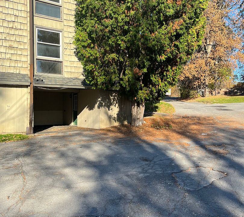 1st image of 4915 W Genesee St #11619423