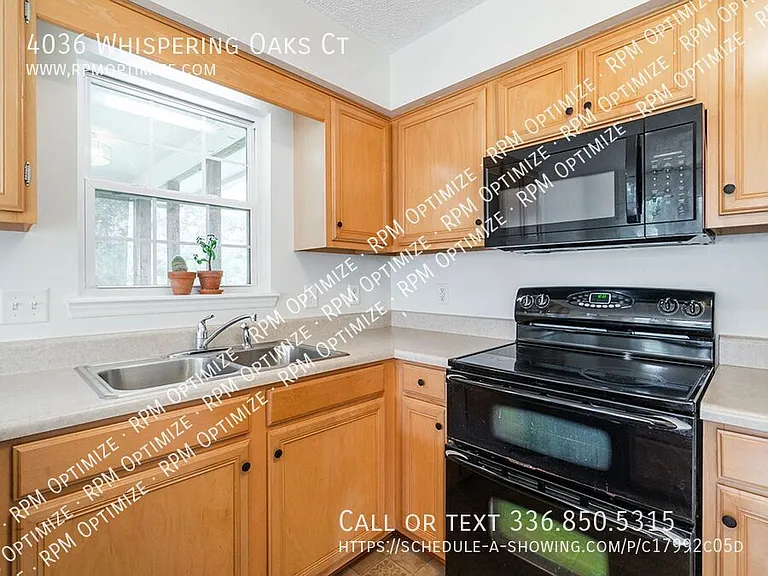 4036 Whispering Oaks Ct — Photo 19
