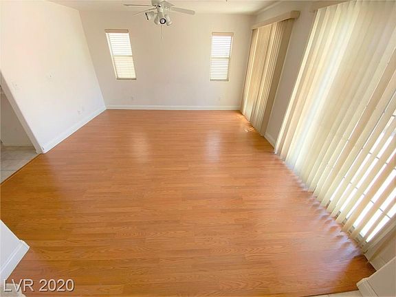 5th image of 5547 Leaning Oak Ave