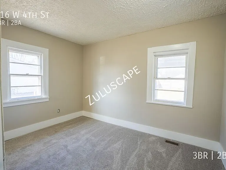 516 W 4th St — Photo 9