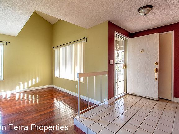 4th image of 5020 Ducos Pl