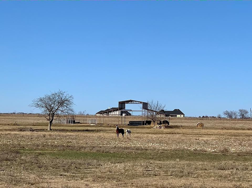 2nd image of Hoehn Rd