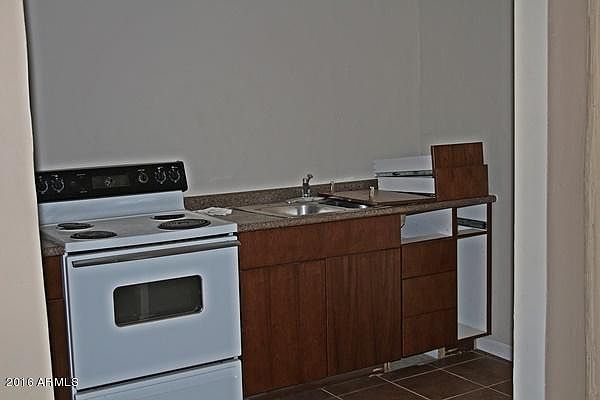 1st image of 7632 S 55th Ave