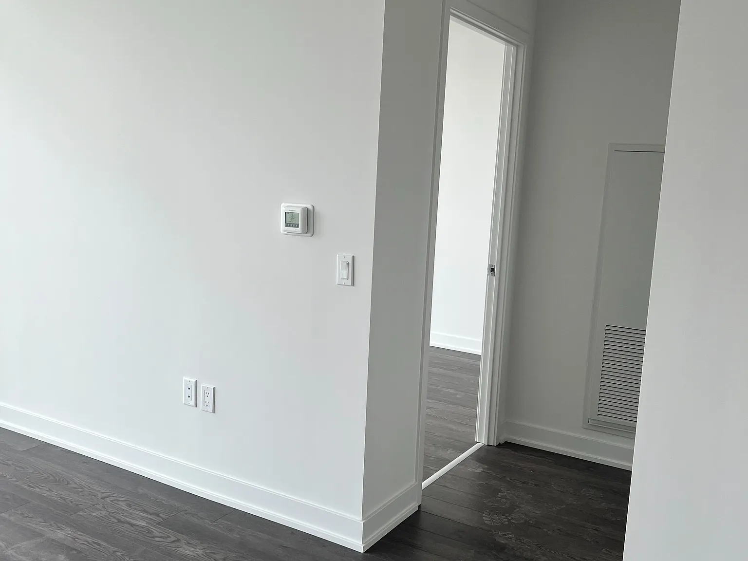 Rodeo Drive Condos — Photo 4