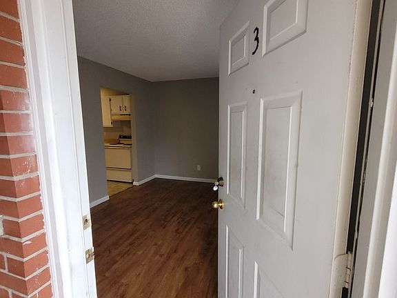 2nd image of 720 Monroe St APT C3