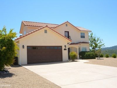 2180 Holly Dr, Paso Robles, CA, 93446