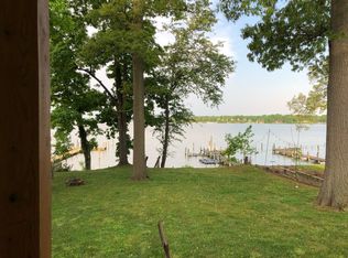 1828 Park Beach Dr, Aberdeen, MD 21001
