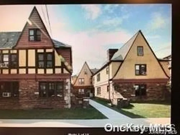 204-14 42 Avenue, Bayside, NY 11361
