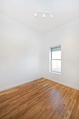 Rented by Bold New York | media 21