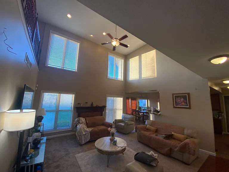 7337 Clover Park Way — Photo 3