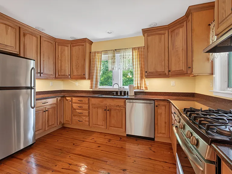 1164 E Schuylkill Rd — Photo 7