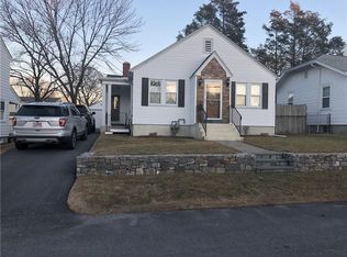 51 Burnett St, Johnston, RI 02919