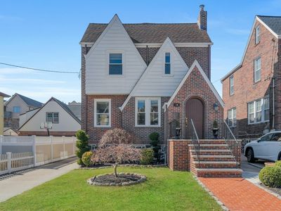 36 Grant Ave, Cliffside Park, NJ, 07010