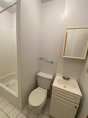 Rented by Peter R. Hungerford, LREB | media 22