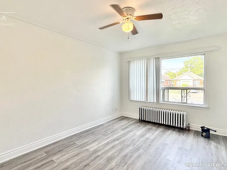 526 Royal York Rd #1 — Photo 4