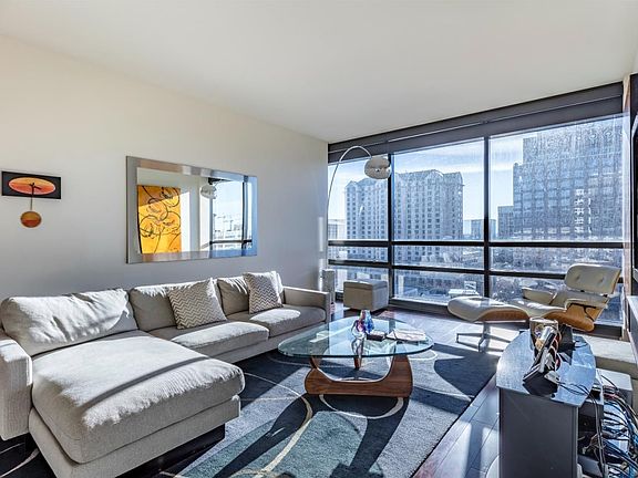 2nd image of 88 E San Fernando St Unit 1101