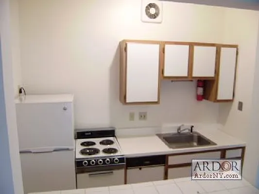 Rented by ArdorNY | media 40