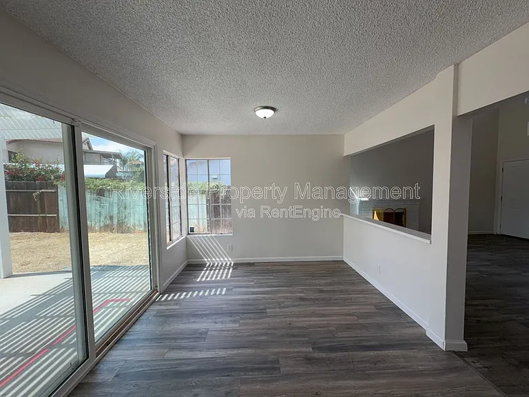 11883 Bayless St — Photo 13