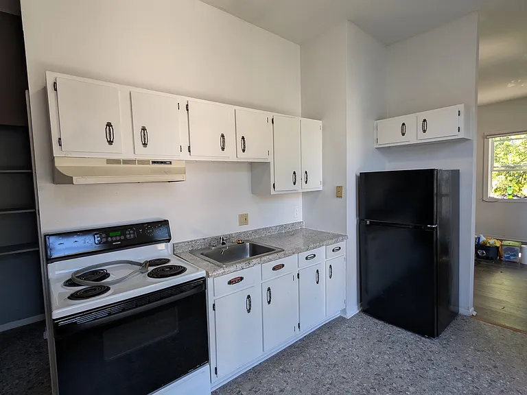 205 S Main St #3 — Photo 11