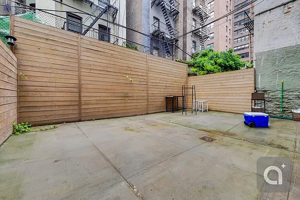 Rented by MAPT Residential LLC | media 2