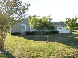 610 Fm 272, Celeste, TX 75423