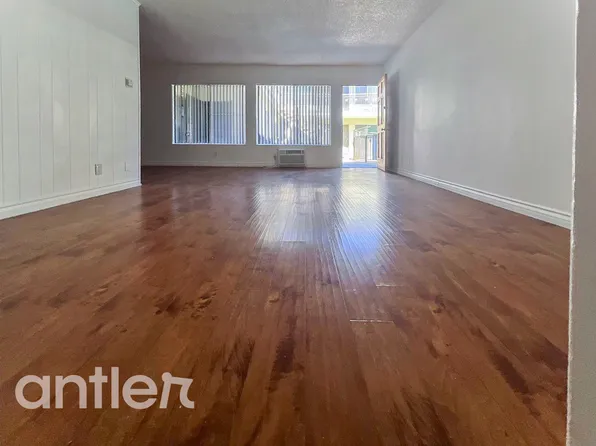 3958 Gibraltar Ave #V4, Los Angeles, CA 90008