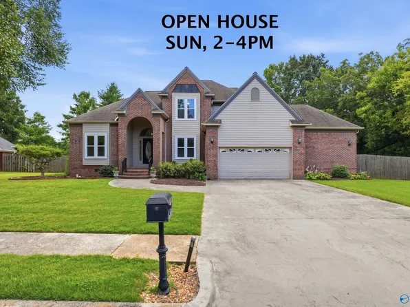 141 Cheval Blvd SE, Brownsboro, AL 35741