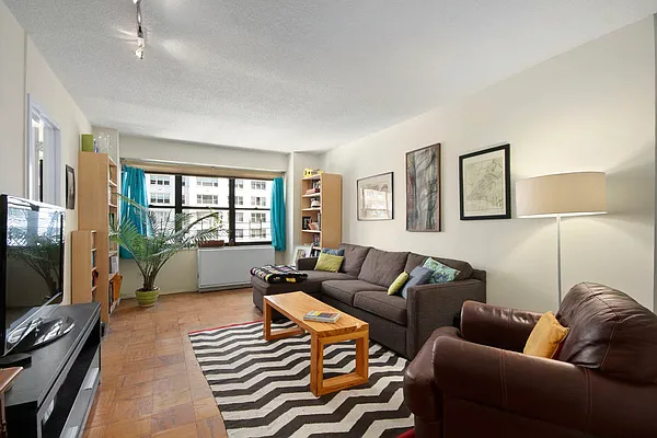 Sold by Corcoran | media 1