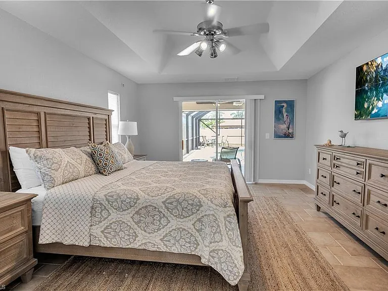 3142 SE 22nd Pl — Photo 13