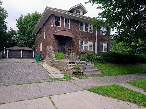 211 Stevens St W, Saint Paul, MN 55107