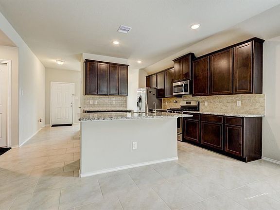 5th image of 4523 Capella Riviera Dr