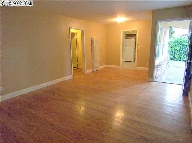 Family Room - Crystal Ave