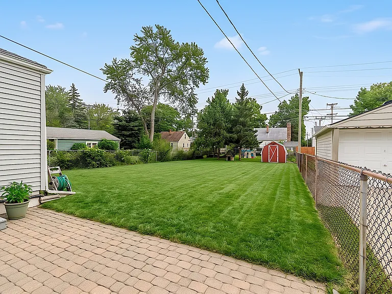 1206 Bauman Ave — Photo 11