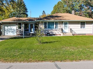 605 4th St W, Park Rapids, MN 56470