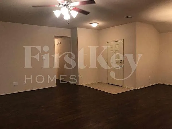 1218 Jewell Ln — Photo 23