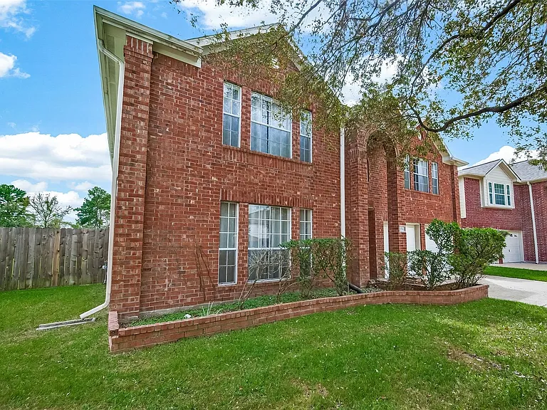 11002 Heron Nest St — Photo 2