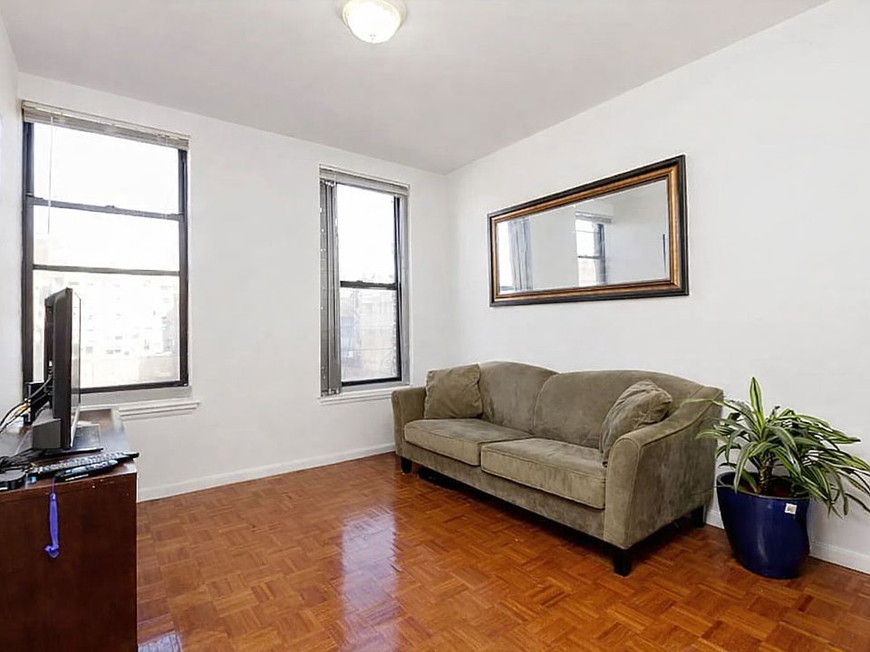 1st image of 506 E 13th St APT 26